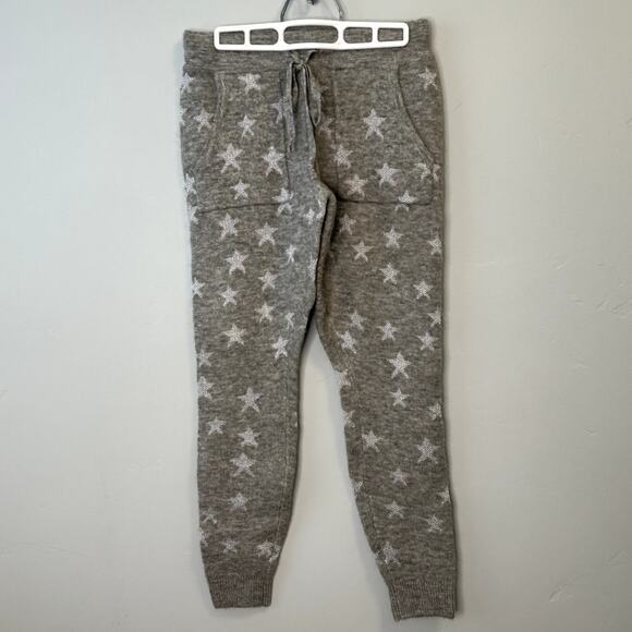 Ann Taylor Grey and Silver Star Lounge PJ SET - Picture 3 of 11